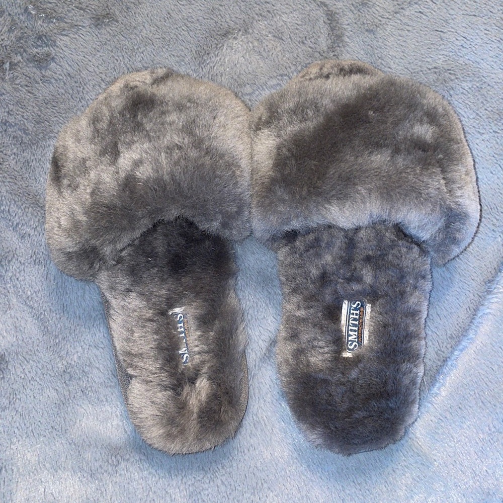 Smith’s Fuzzy Slides - image 1